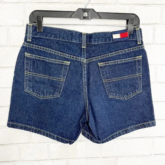 Vintage Tommy Hilfiger Tommy Jeans Mid Rise Jean Shorts Juniors Size 7 - Picture 3 of 5